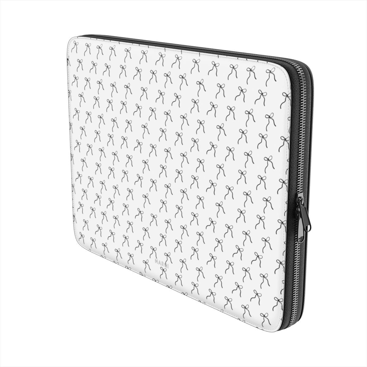 Understated - Laptop Sleeve