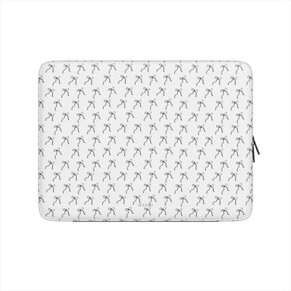 Understated - Laptop Sleeve